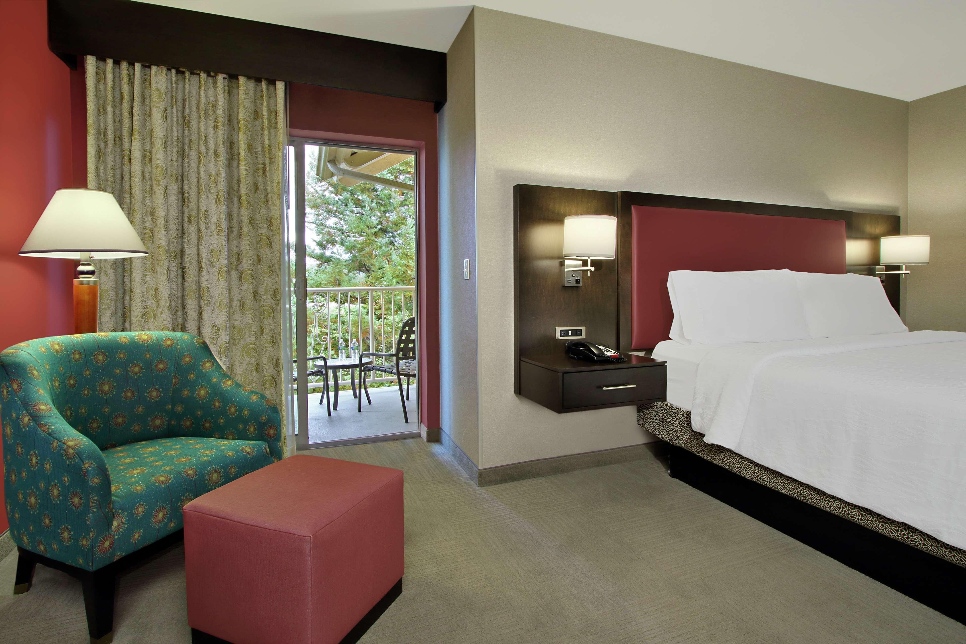Hilton Garden Inn Sonoma County Airport Santa Rosa Ngoại thất bức ảnh