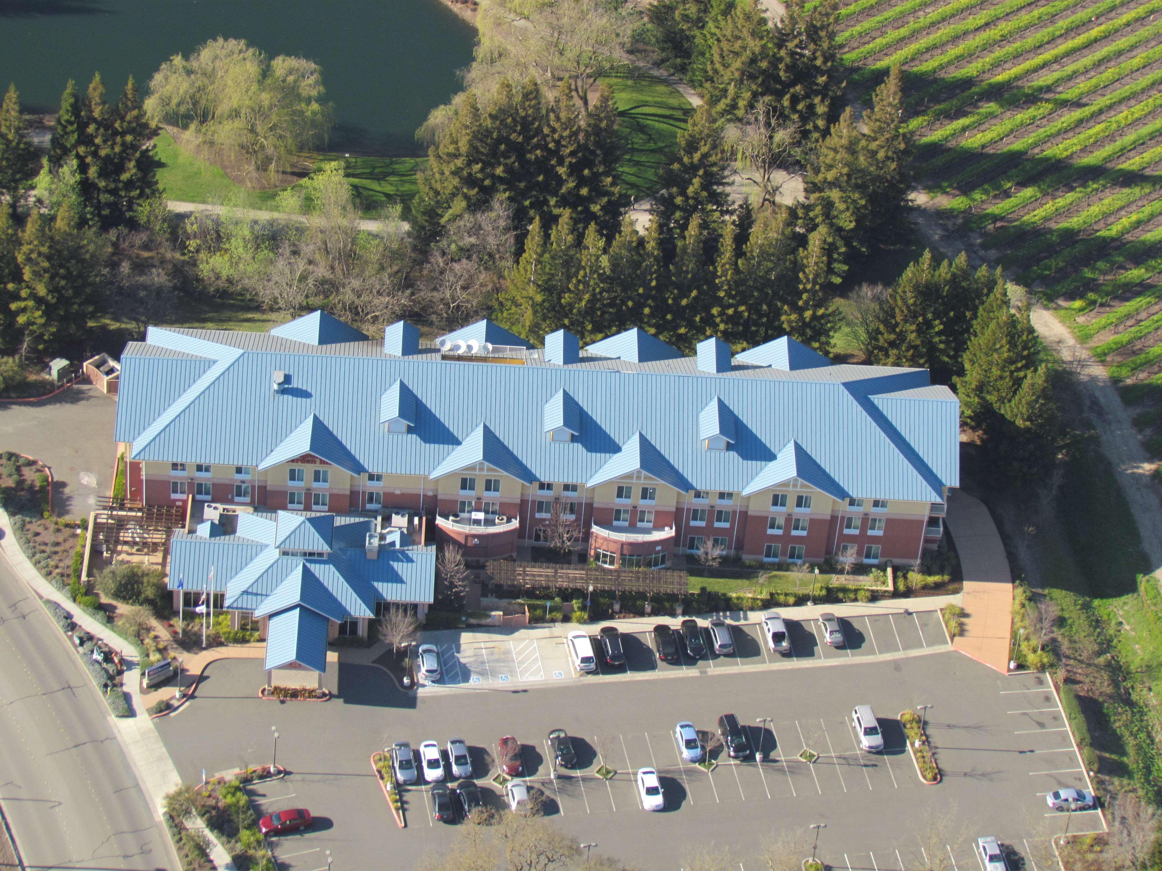 Hilton Garden Inn Sonoma County Airport Santa Rosa Ngoại thất bức ảnh