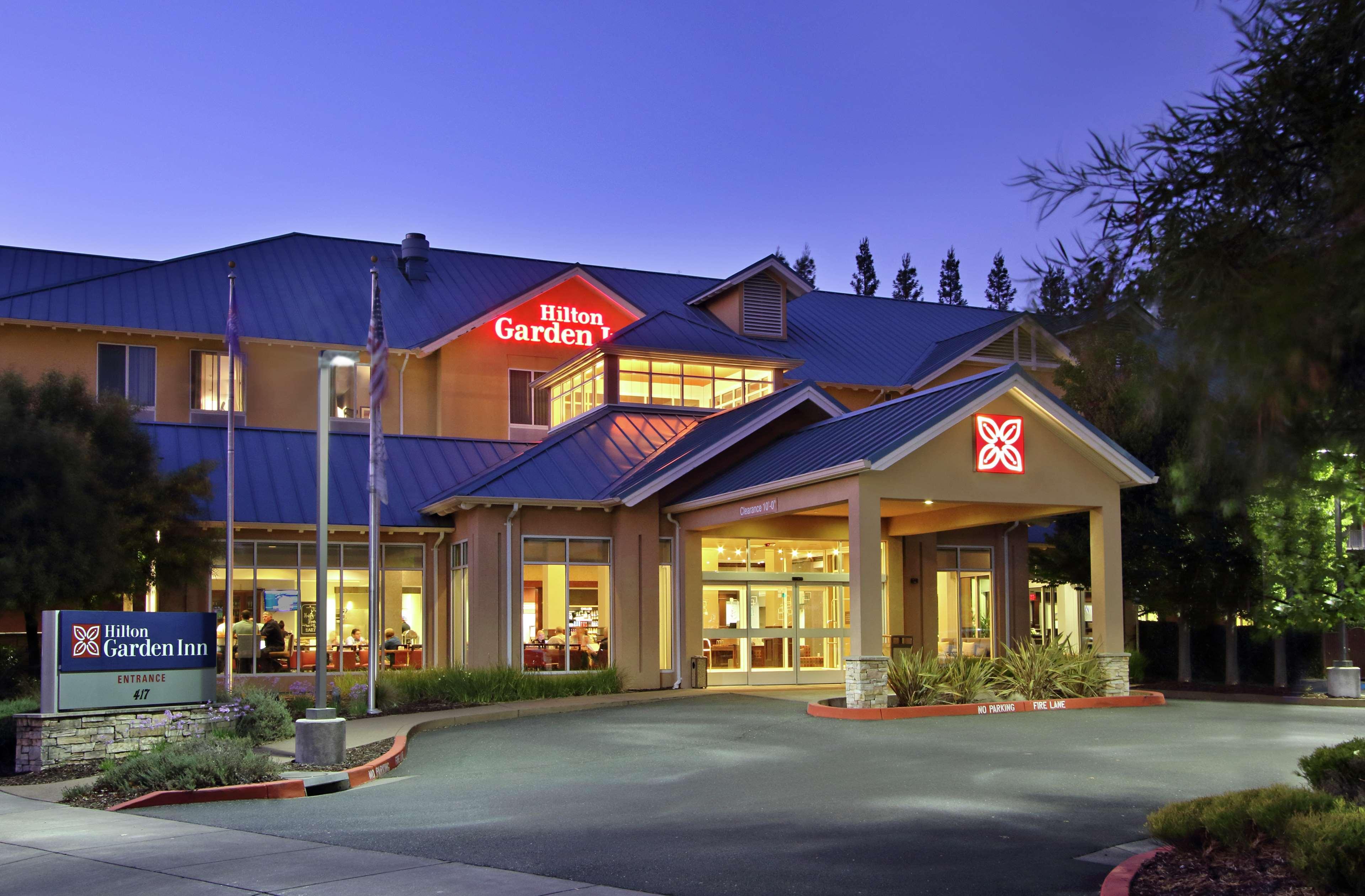 Hilton Garden Inn Sonoma County Airport Santa Rosa Ngoại thất bức ảnh