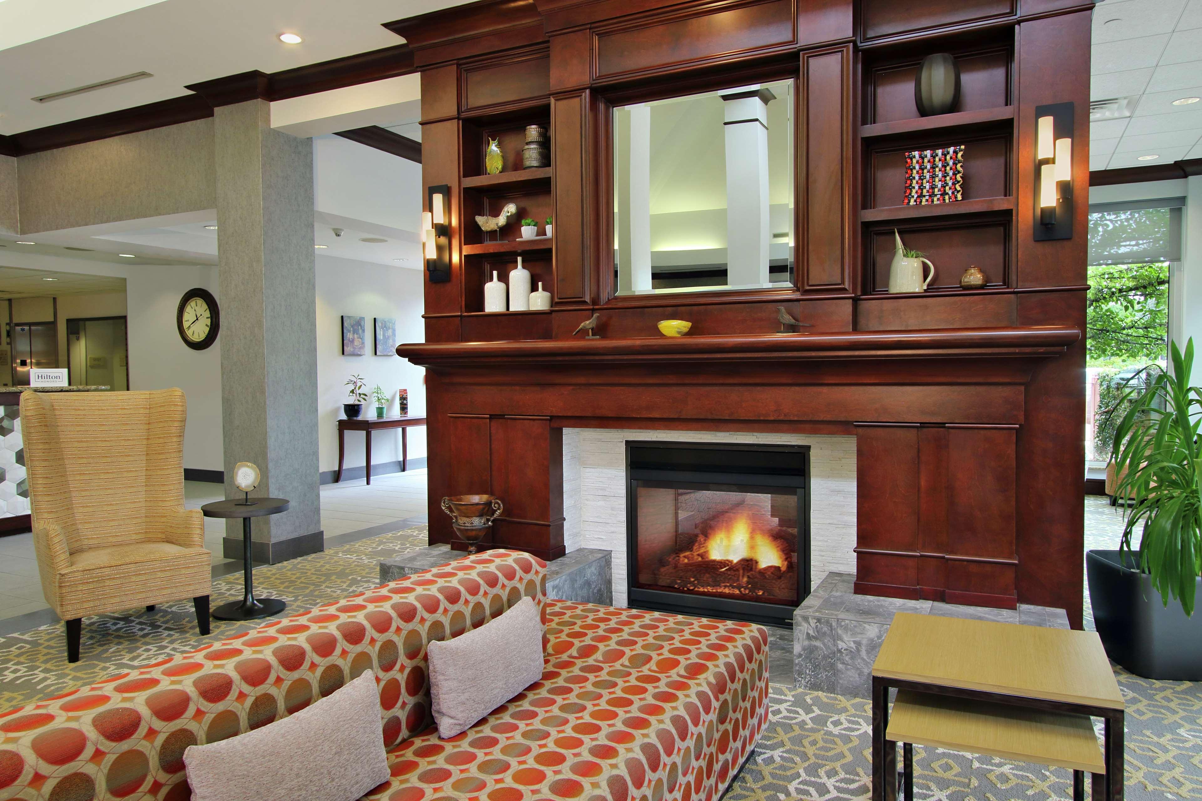 Hilton Garden Inn Sonoma County Airport Santa Rosa Ngoại thất bức ảnh