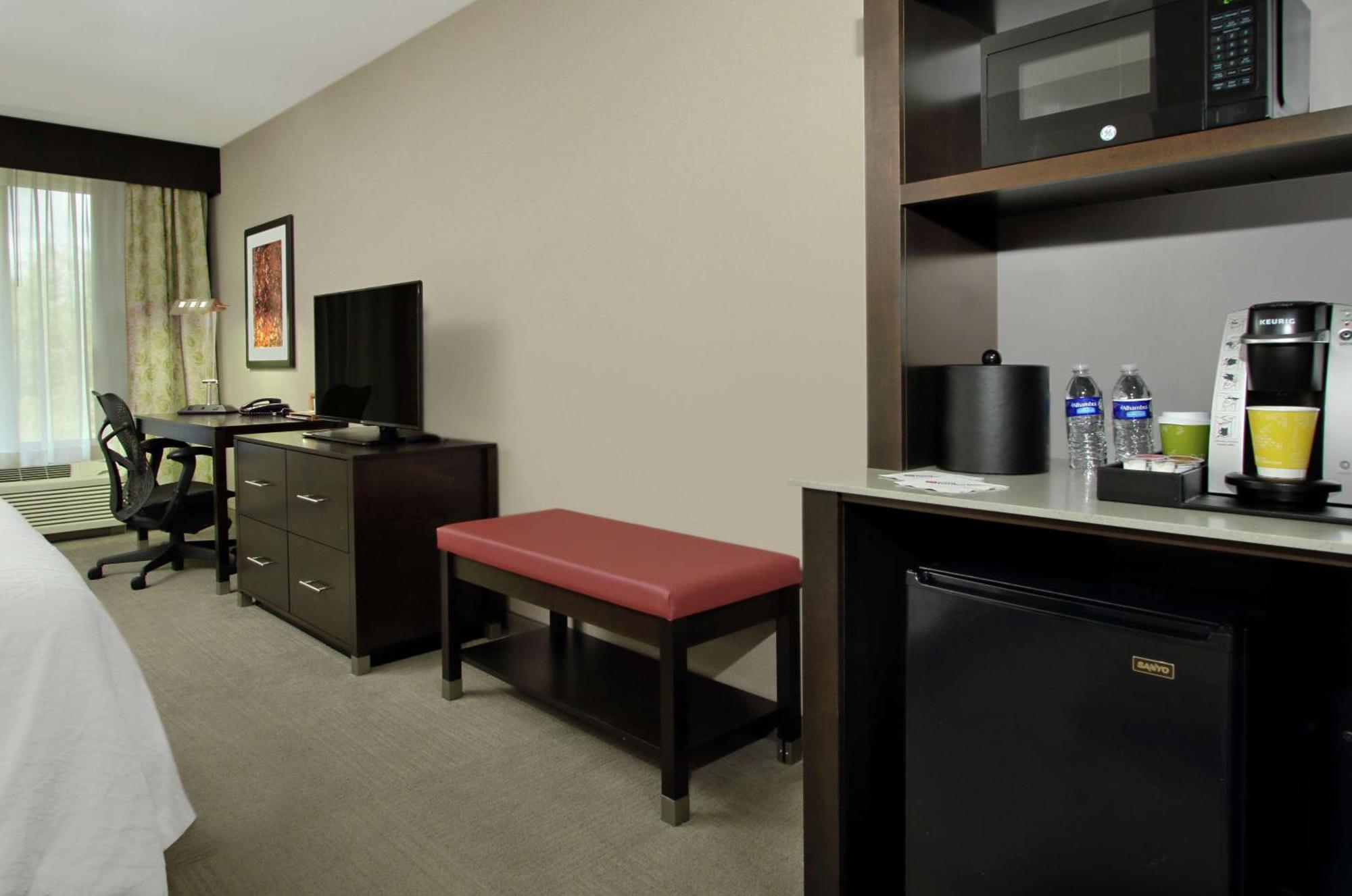 Hilton Garden Inn Sonoma County Airport Santa Rosa Ngoại thất bức ảnh